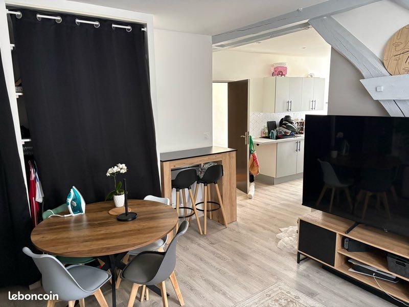Appartement à louer, 37m², Auxerre