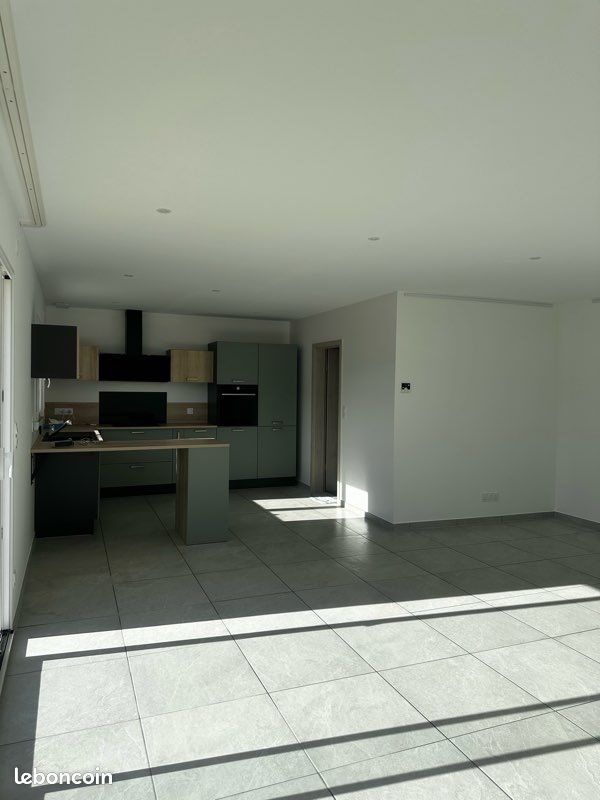Maison à louer, 105m², Gorcy