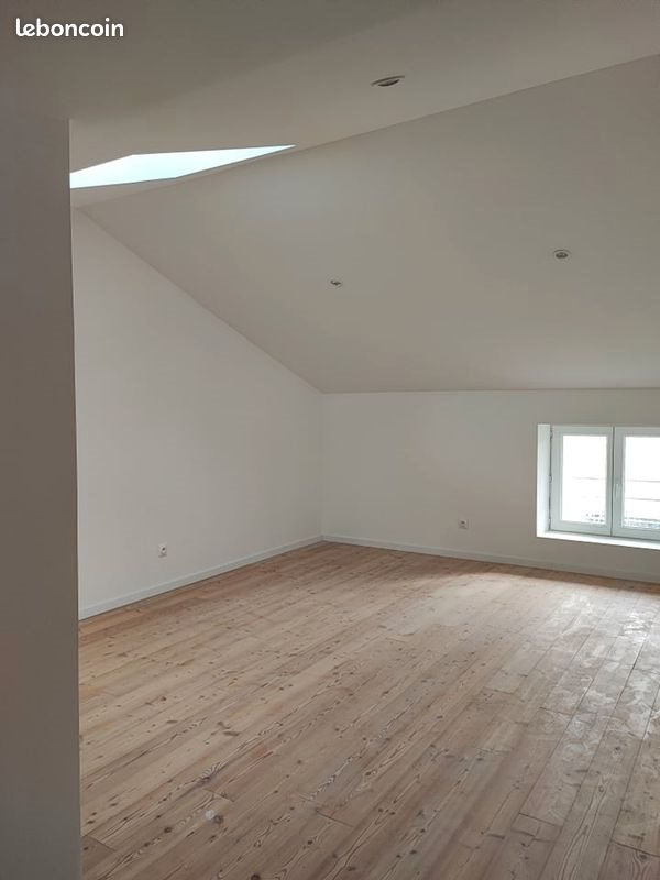 Maison à louer, 75m², Saint-Alban-de-Roche