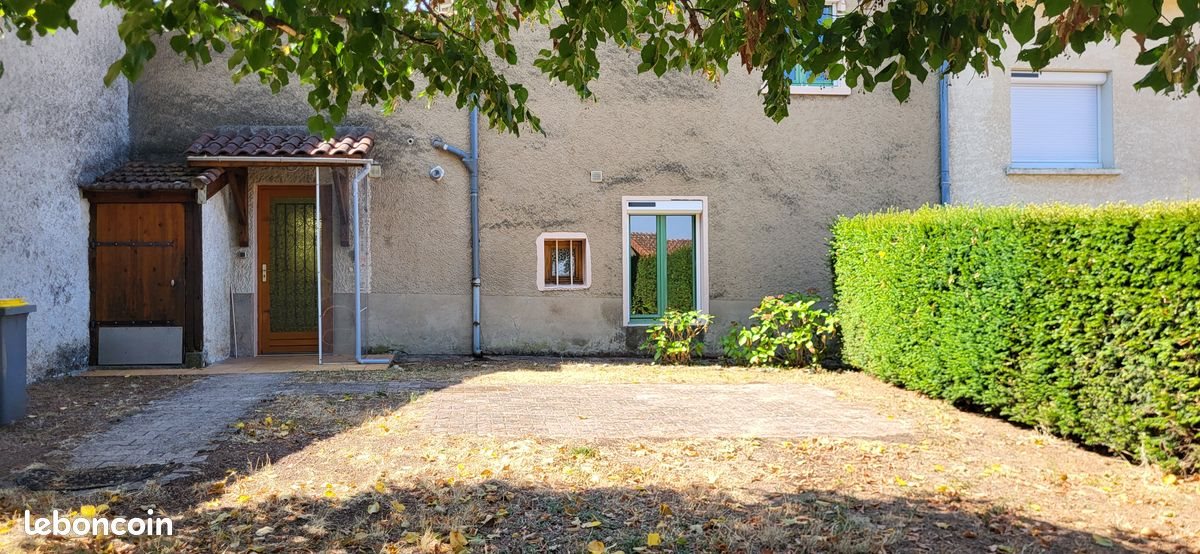 Appartement à louer, 90m², Brindas