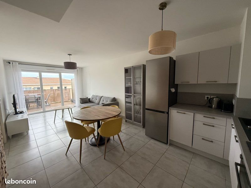 Appartement à louer, 45m², Meyreuil