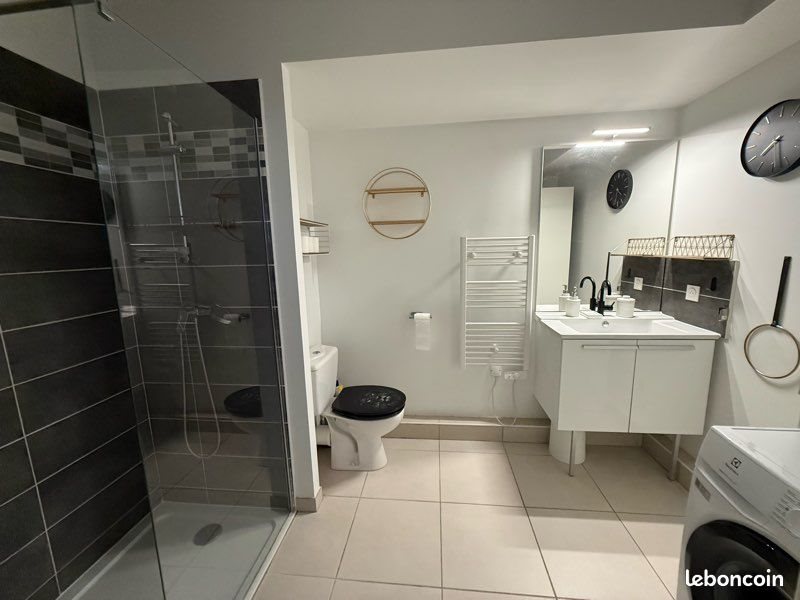 Appartement à louer, 45m², Meyreuil