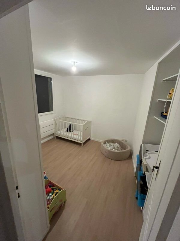 Appartement à louer, 95m², Blaye