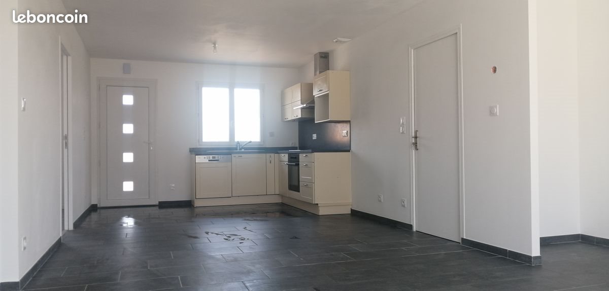 Maison à louer, 67m², Coulans-sur-Gée