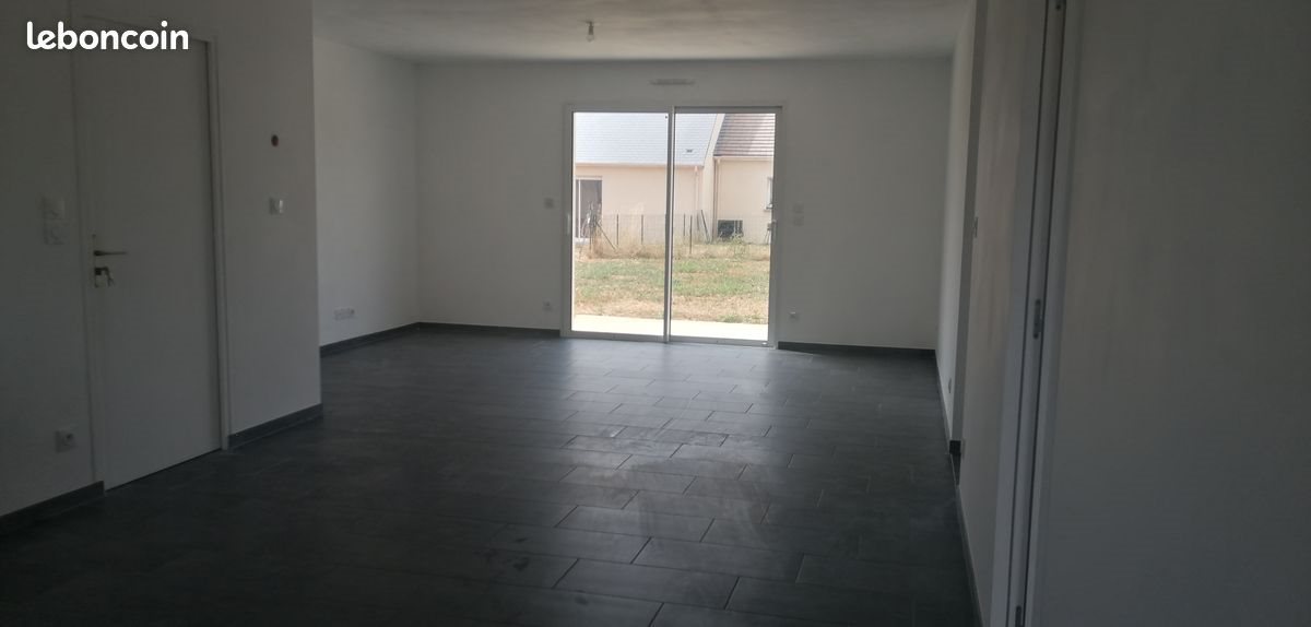 Maison à louer, 67m², Coulans-sur-Gée