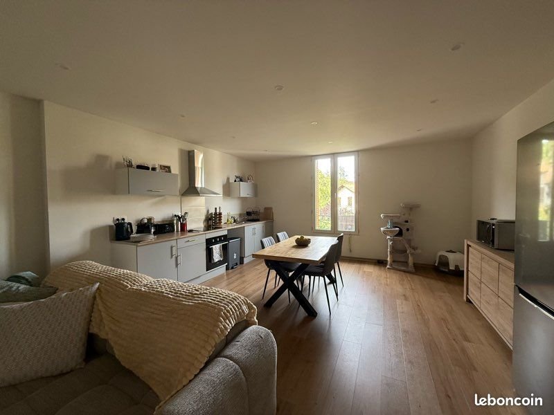 Appartement à louer, 95m², Saint-Flour