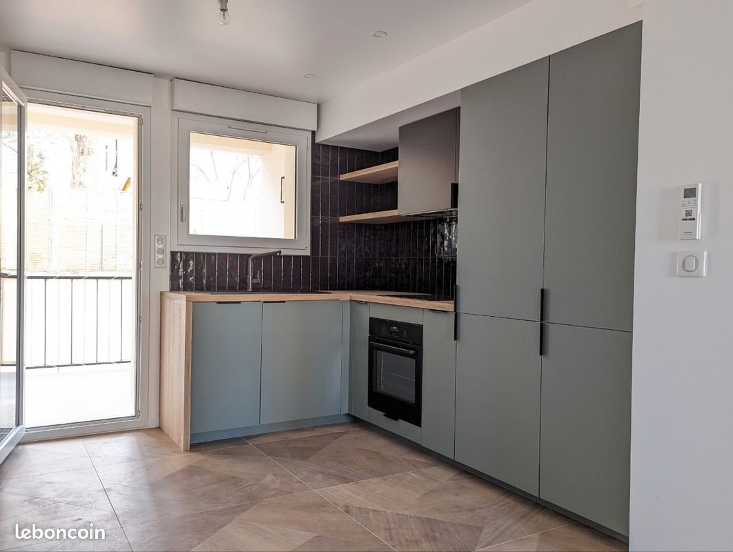 Appartement à louer, 52m², Marseille 8ème