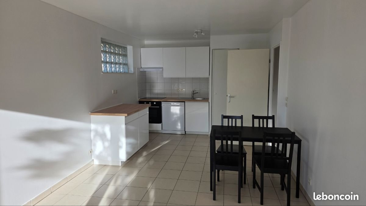Appartement à louer, 45m², Corbeil-Essonnes