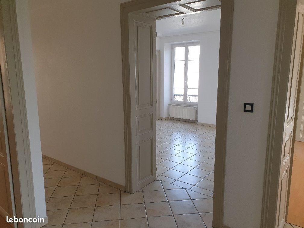 Appartement à louer, 110m², Giromagny