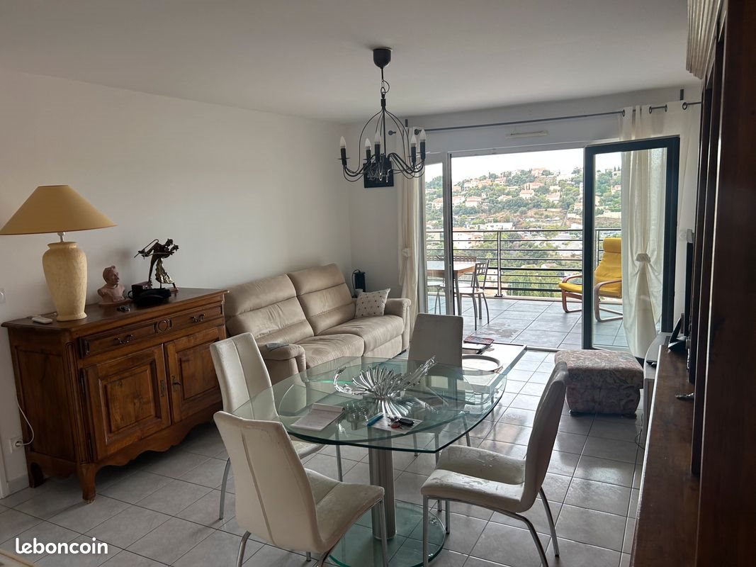 Appartement à louer, 75m², Saint-Raphaël