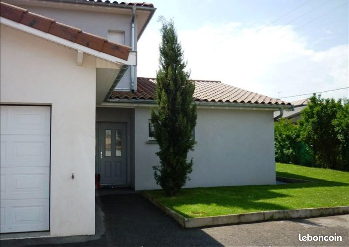 Maison à louer, 110m², Marennes