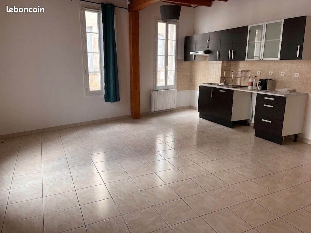Maison à louer, 70m², Jarnac