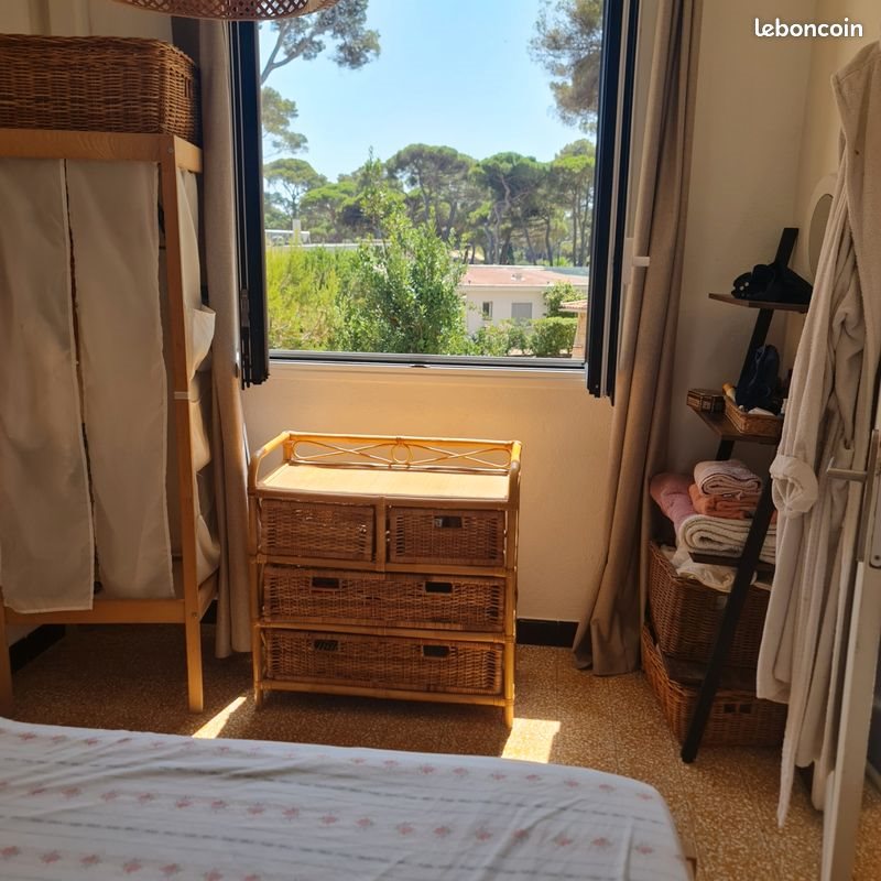 Appartement à louer, 65m², Hyères