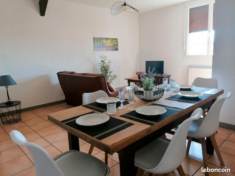 Appartement à louer, 92m², Poligny