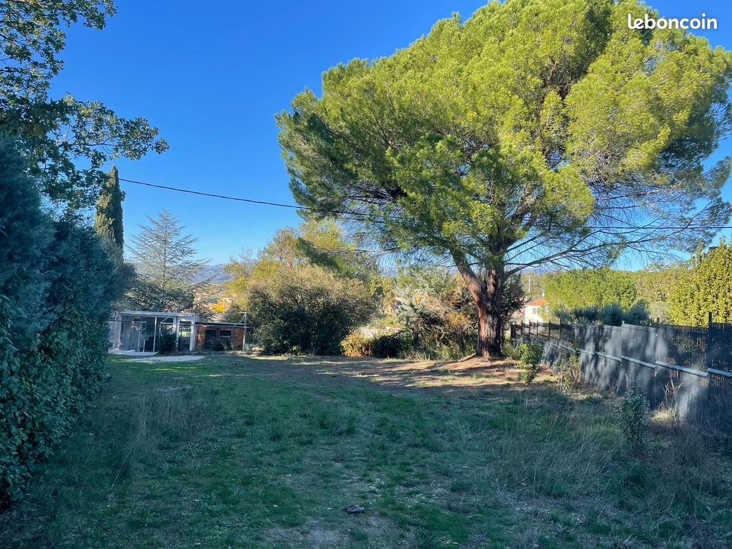 Maison à louer, 30m², Le Beausset