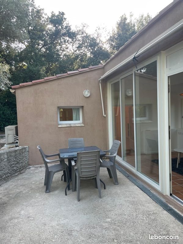Maison à louer, 30m², Le Beausset