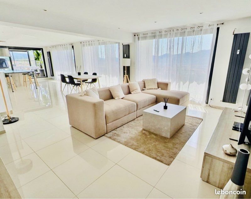Appartement à louer, 134m², Marseille 12ème