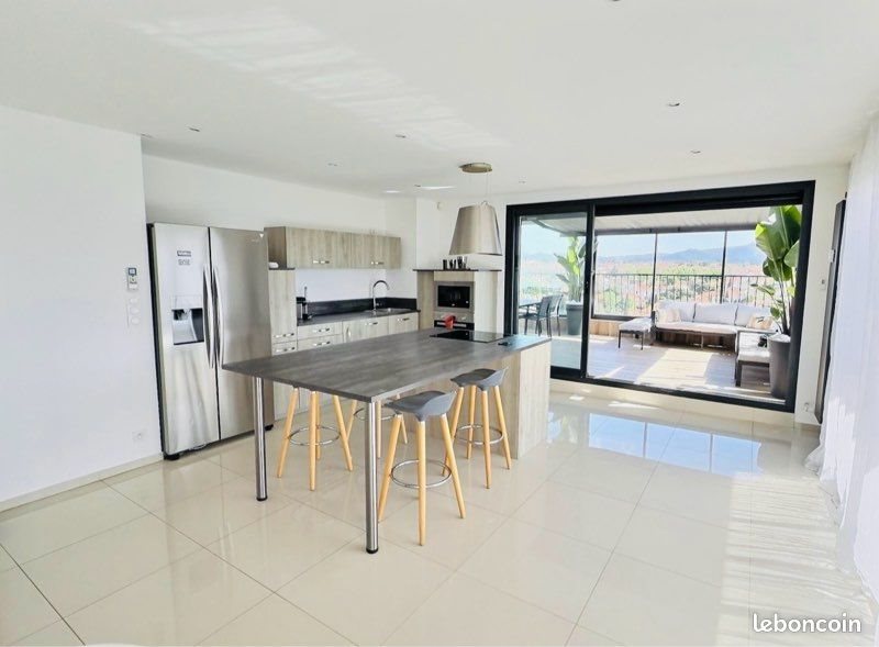 Appartement à louer, 134m², Marseille 12ème