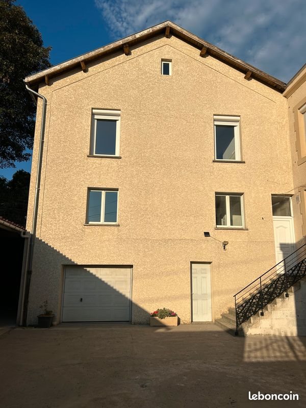 Maison à louer, 94m², Saint-Étienne