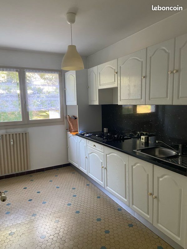 Appartement à louer, 48m², Saint-Étienne
