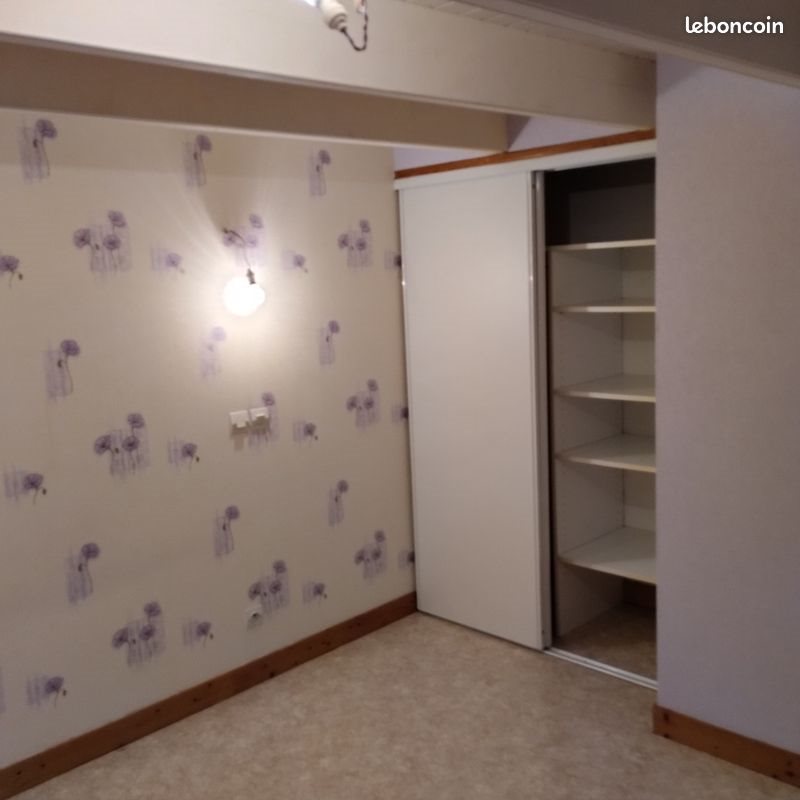 Maison à louer, 93m², Plouzévédé