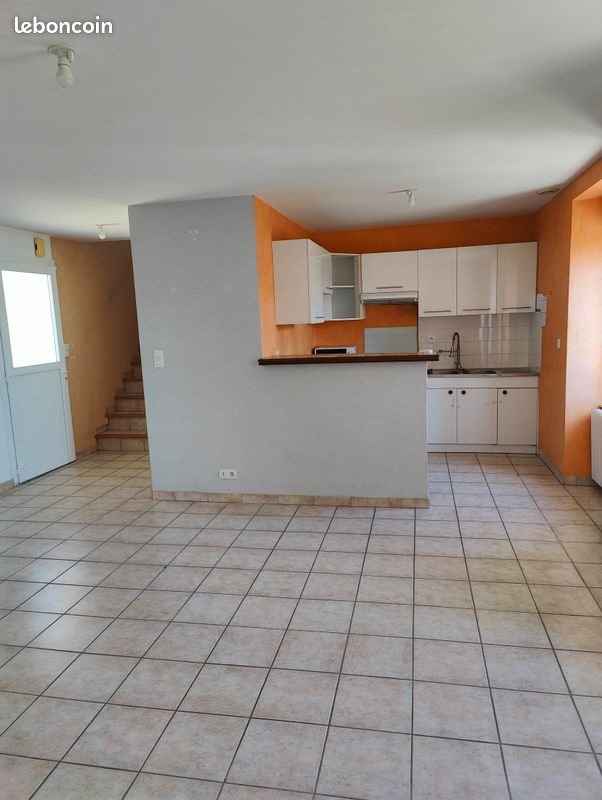 Appartement à louer, 64m², Nostang