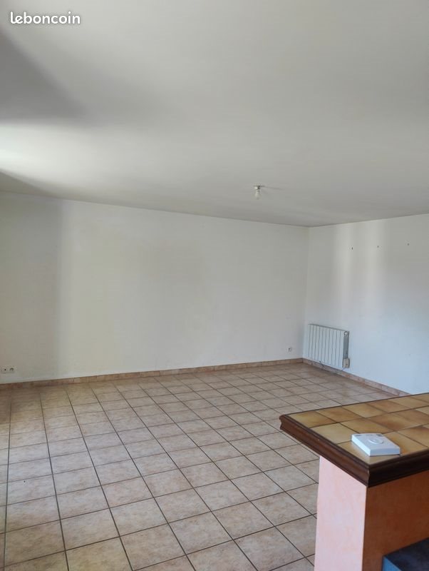 Appartement à louer, 64m², Nostang