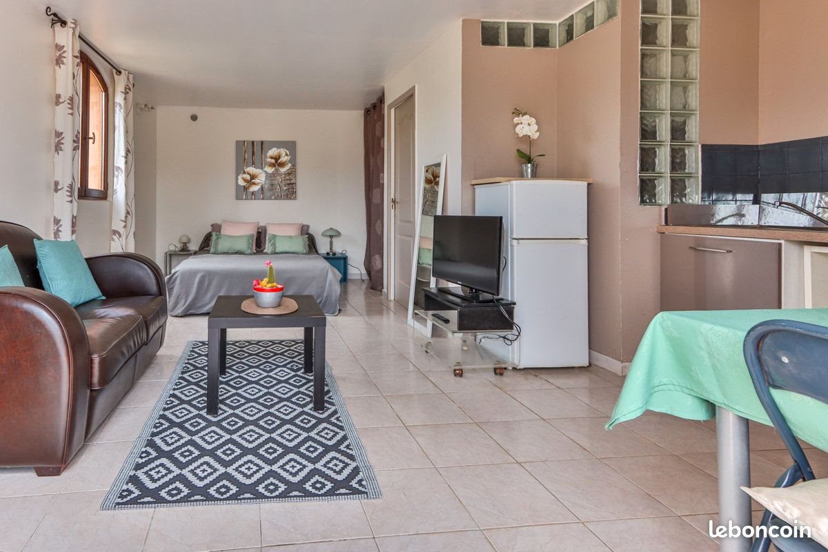 Appartement à louer, 30m², Le Plan-de-la-Tour