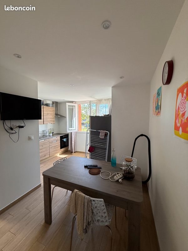 Appartement à louer, 68m², Lyon 8ème