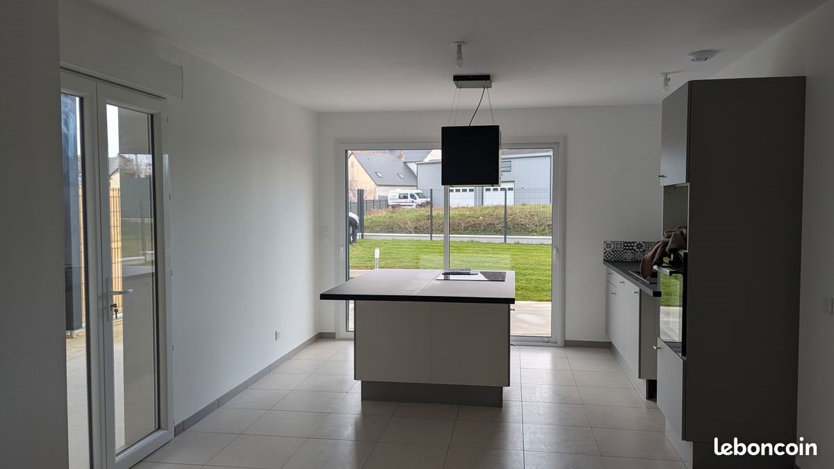 Maison à louer, 78m², Bréal-sous-Montfort