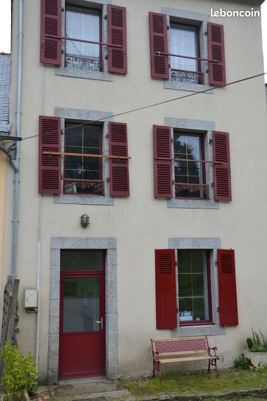 Maison à louer, 116m², Spézet