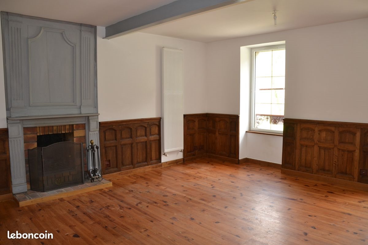 Maison à louer, 116m², Spézet