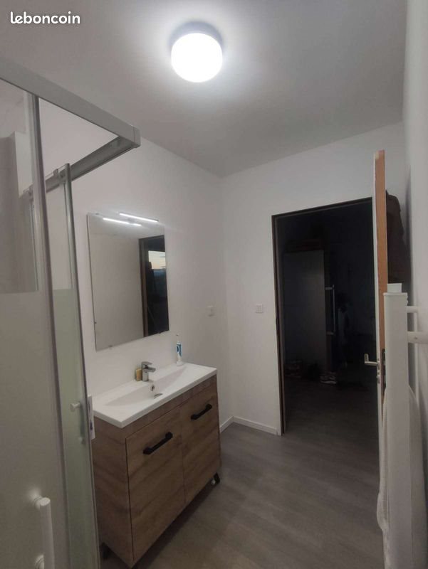 Appartement à louer, 28m², Vauvert