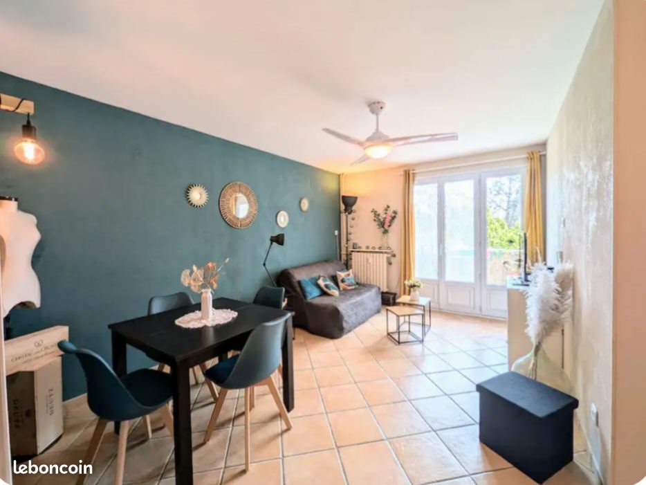 Appartement à louer, 67m², Hyères
