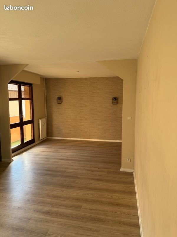 Appartement à louer, 63m², Pau