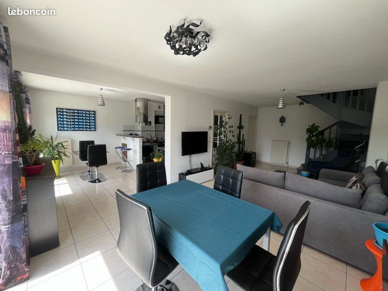 Maison à vendre, 119m², Lavans-lès-Saint-Claude