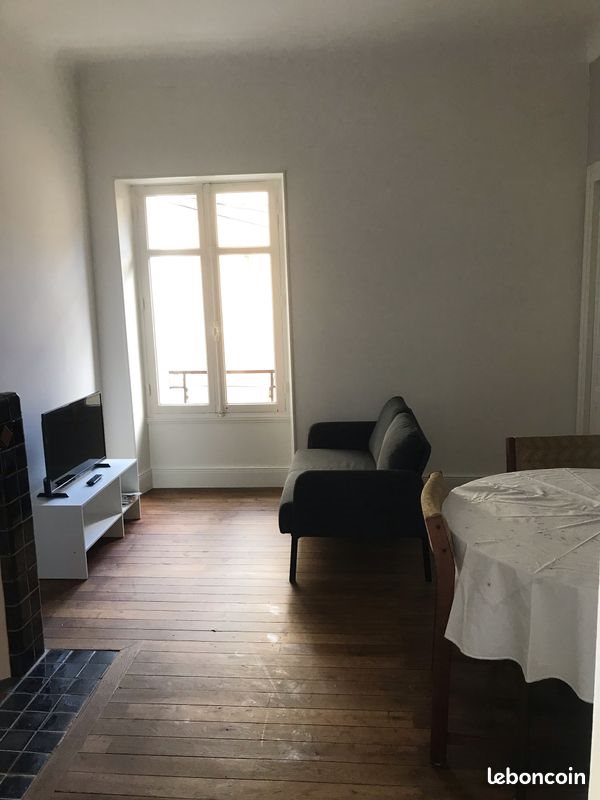 Appartement à louer, 38m², La Châtre