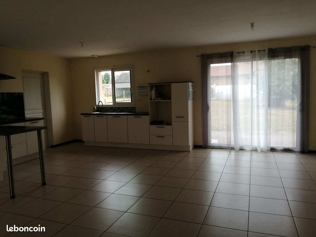 Maison à vendre, 92m², Pontarion