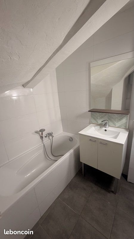 Appartement à louer, 44m², La Farlède