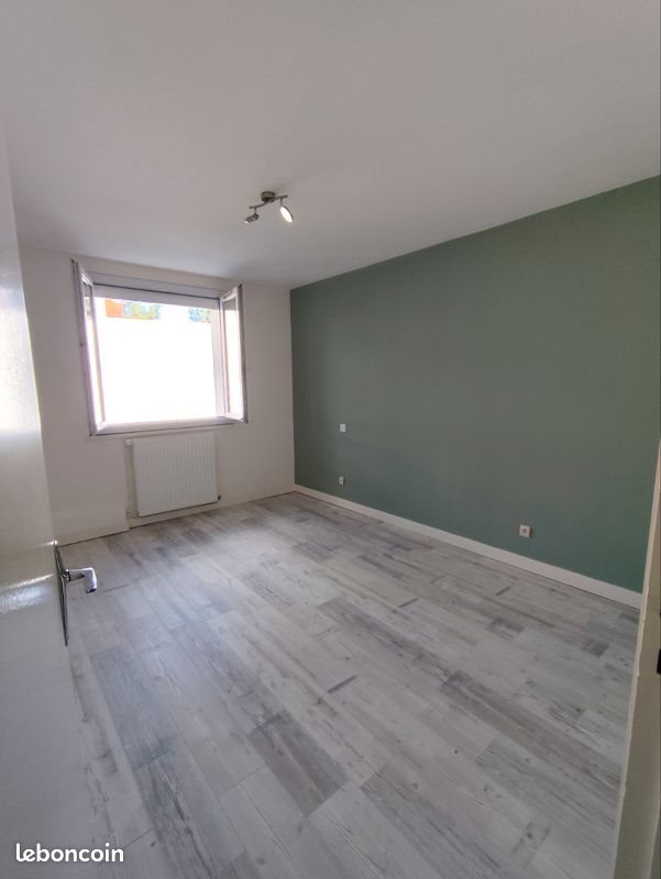 Appartement à louer, 65m², Beaumont
