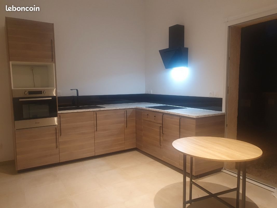 Appartement à louer, 45m², Saint-Raphaël