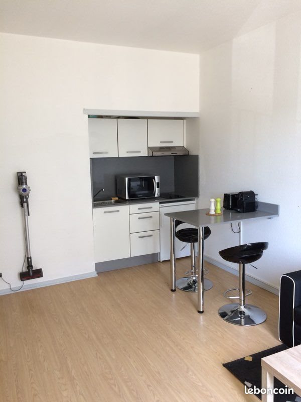 Appartement à louer, 25m², Pau