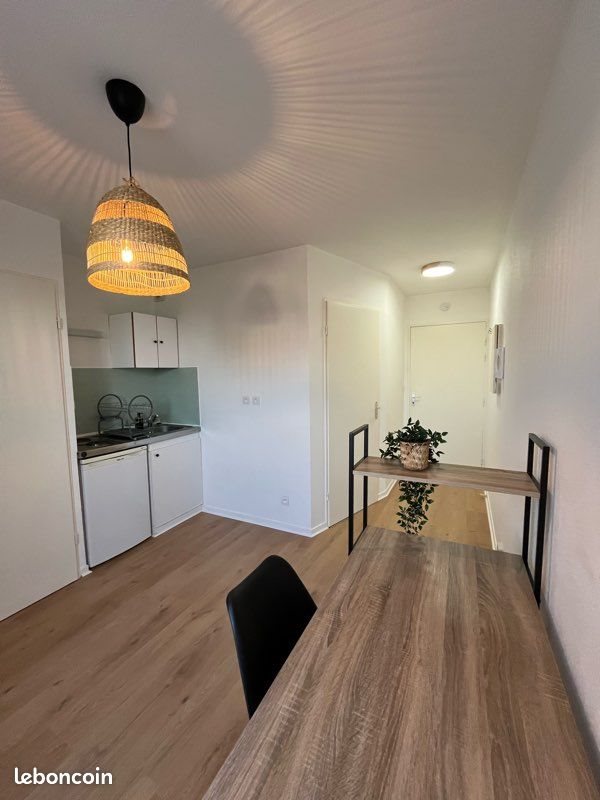 Appartement à louer, 19m², Orléans