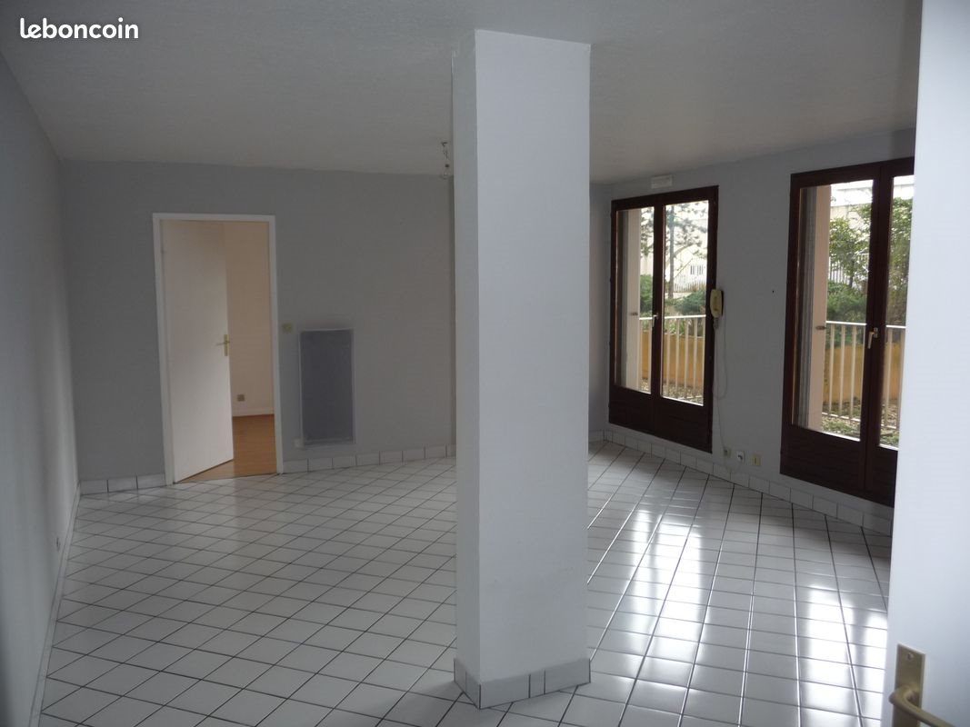 Appartement à louer, 52m², Saint-Etienne