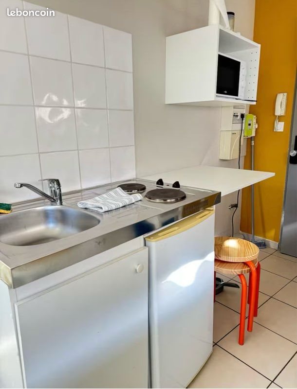 Appartement à louer, 15m², Nîmes