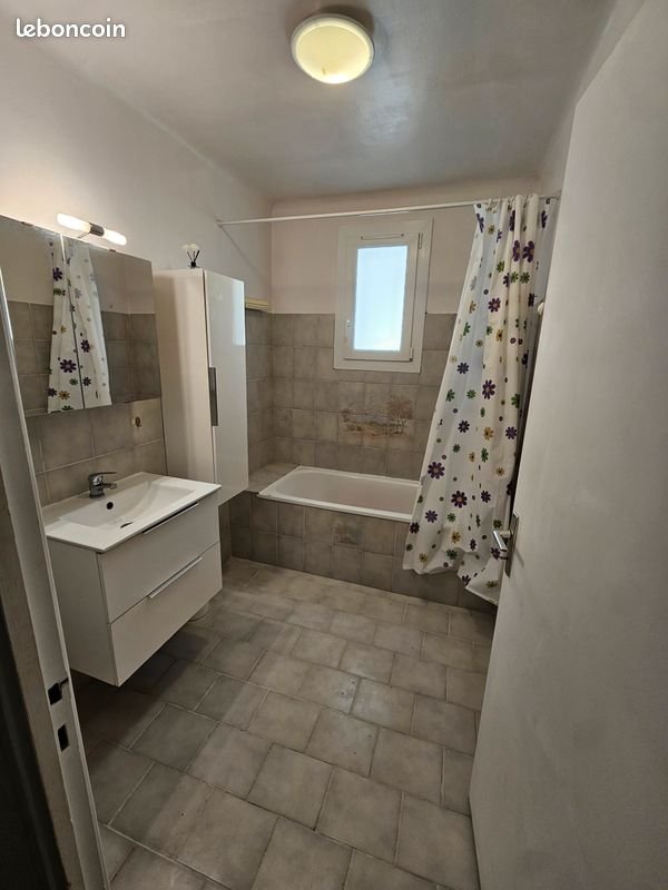 Appartement à louer, 49m², Manosque