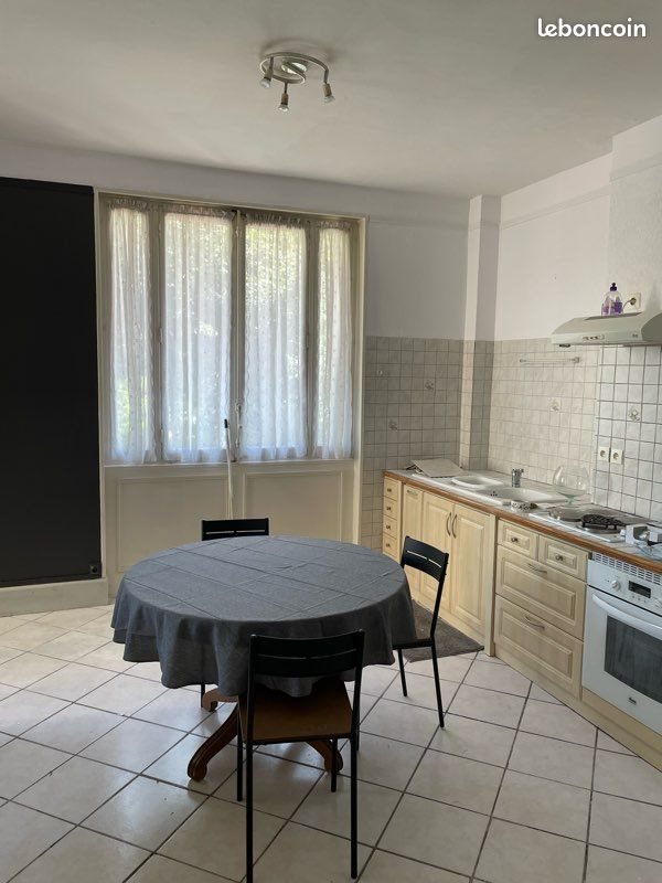 Appartement à louer, 52m², Saint-Étienne