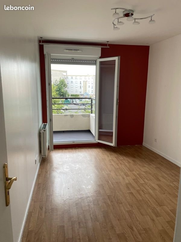Appartement à louer, 67m², Evry