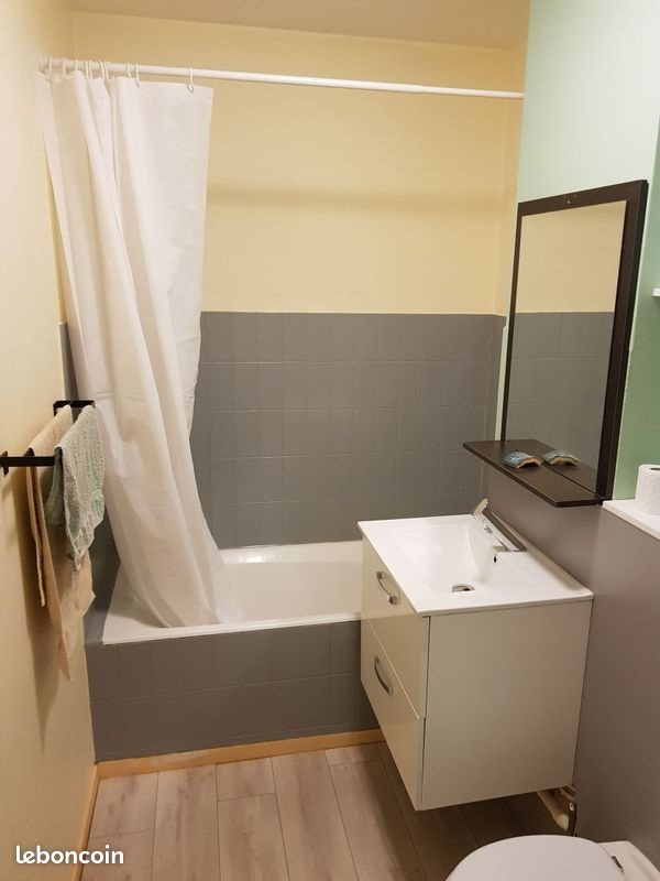 Appartement à louer, 47m², Auxerre
