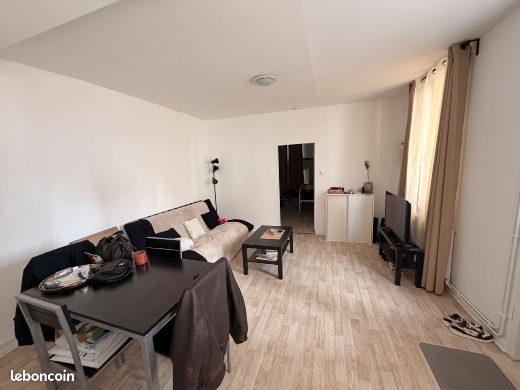 Appartement à louer, 42m², Douai